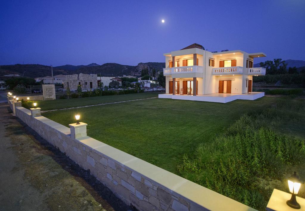 Niriides Apartments Kíssamos Exteriér fotografie