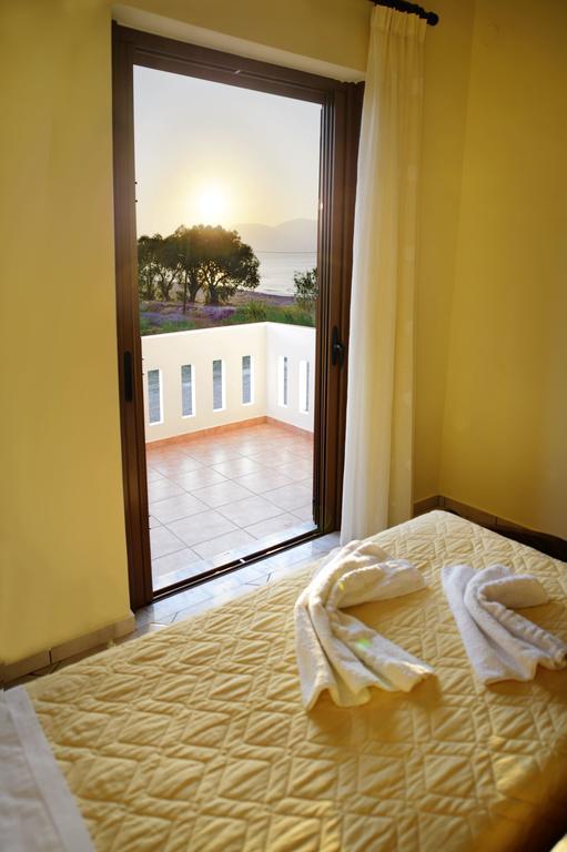 Niriides Apartments Kíssamos Exteriér fotografie