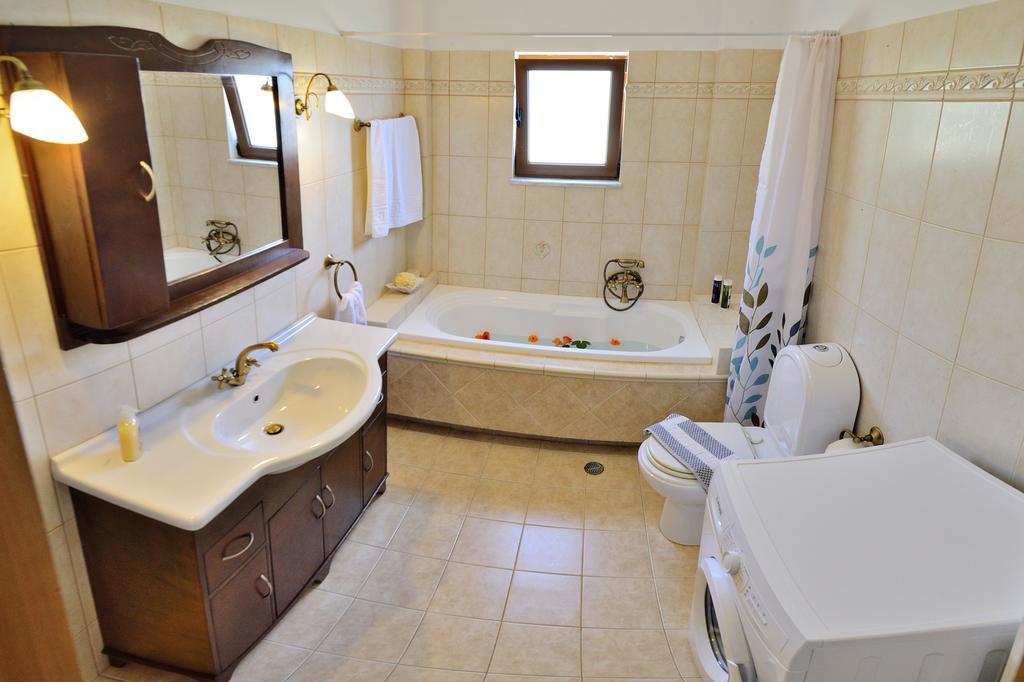 Niriides Apartments Kíssamos Exteriér fotografie